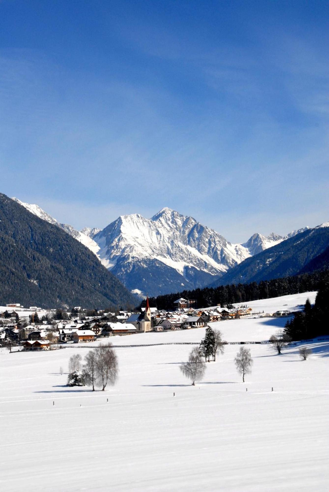 Garni Renzler Bed & Breakfast Rasun di Sopra Exterior photo